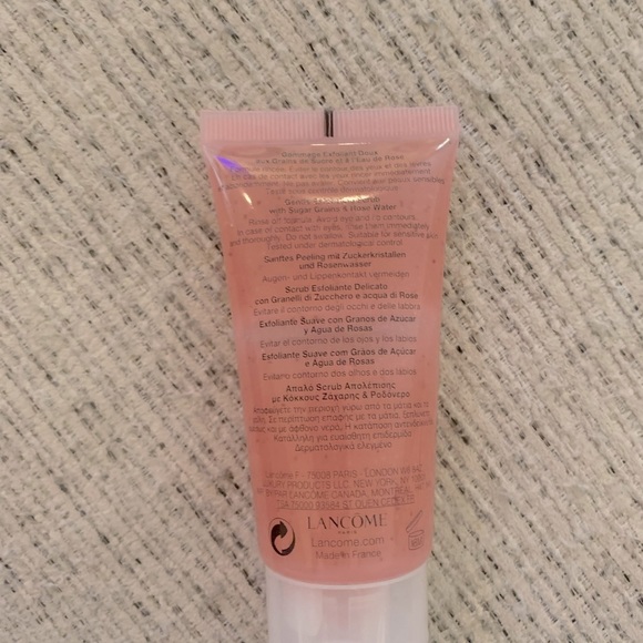 LANCOME EXFOLIATING ROSE SUGAR SCRUB 50ml - Picture 3 of 4